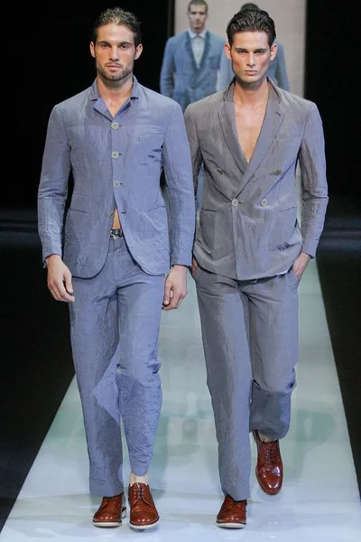 Look 35